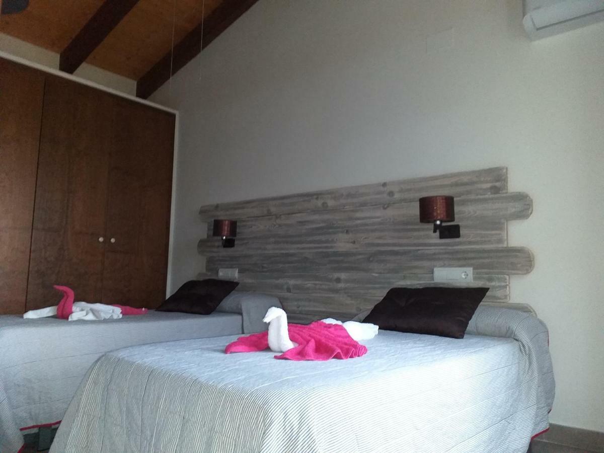 Mas Dels Bonos Guest House Deltebre Exterior photo
